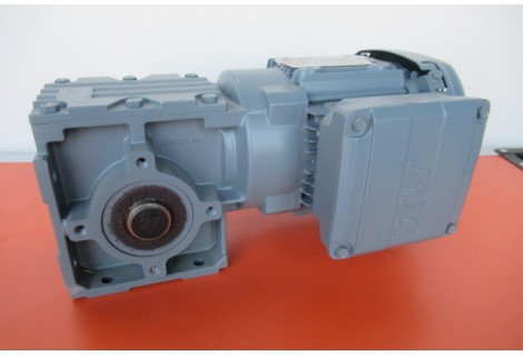 85 RPM  0,37 kW Asmaat 20 mm. UNUSED 